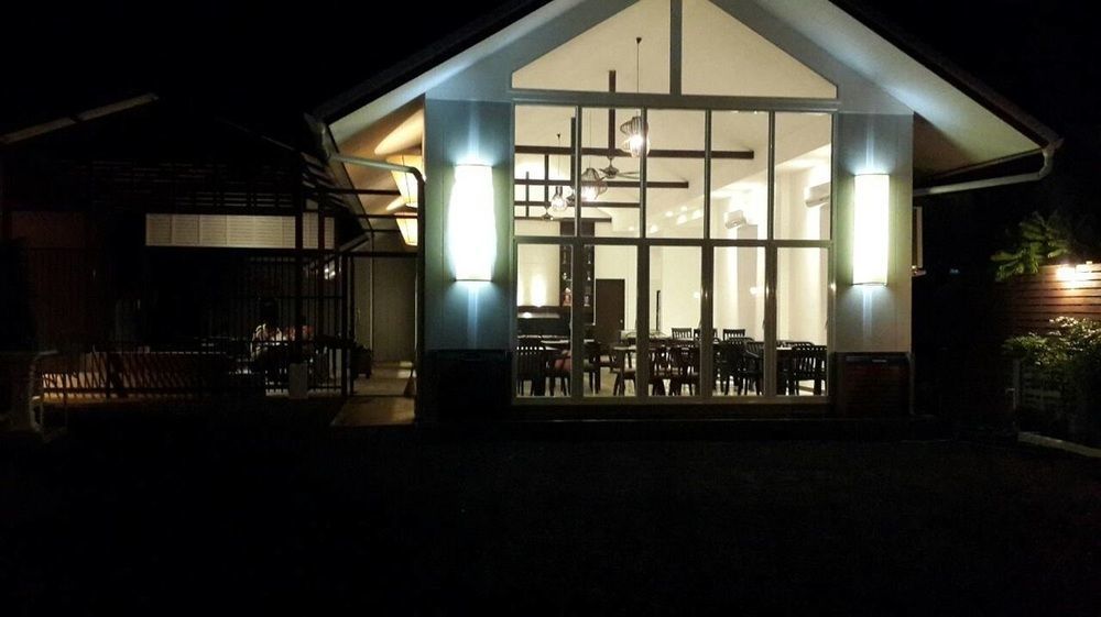 The Lantern Hostel, Chalong ,Phuket Екстериор снимка