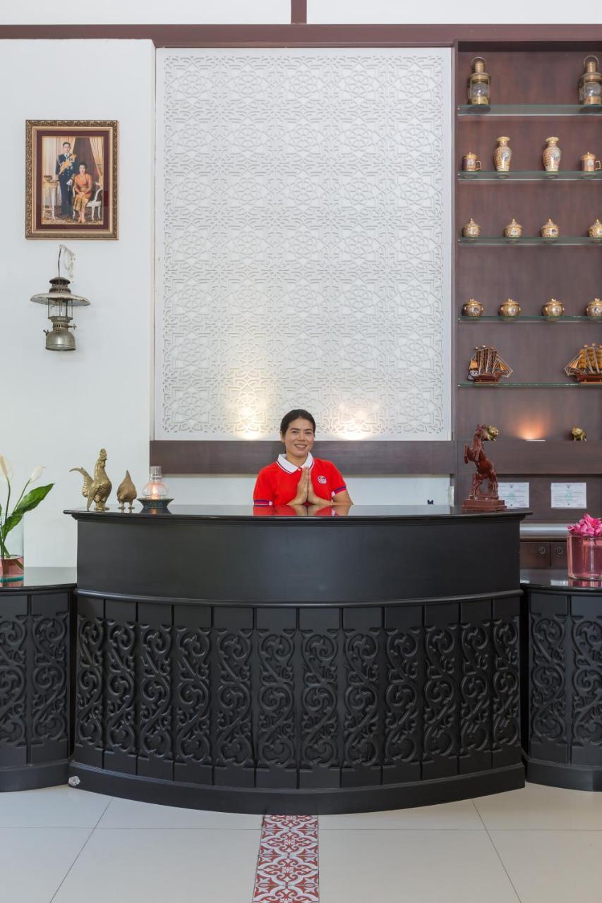 The Lantern Hostel, Chalong ,Phuket Екстериор снимка