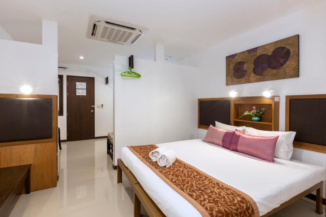 The Lantern Hostel, Chalong ,Phuket Екстериор снимка
