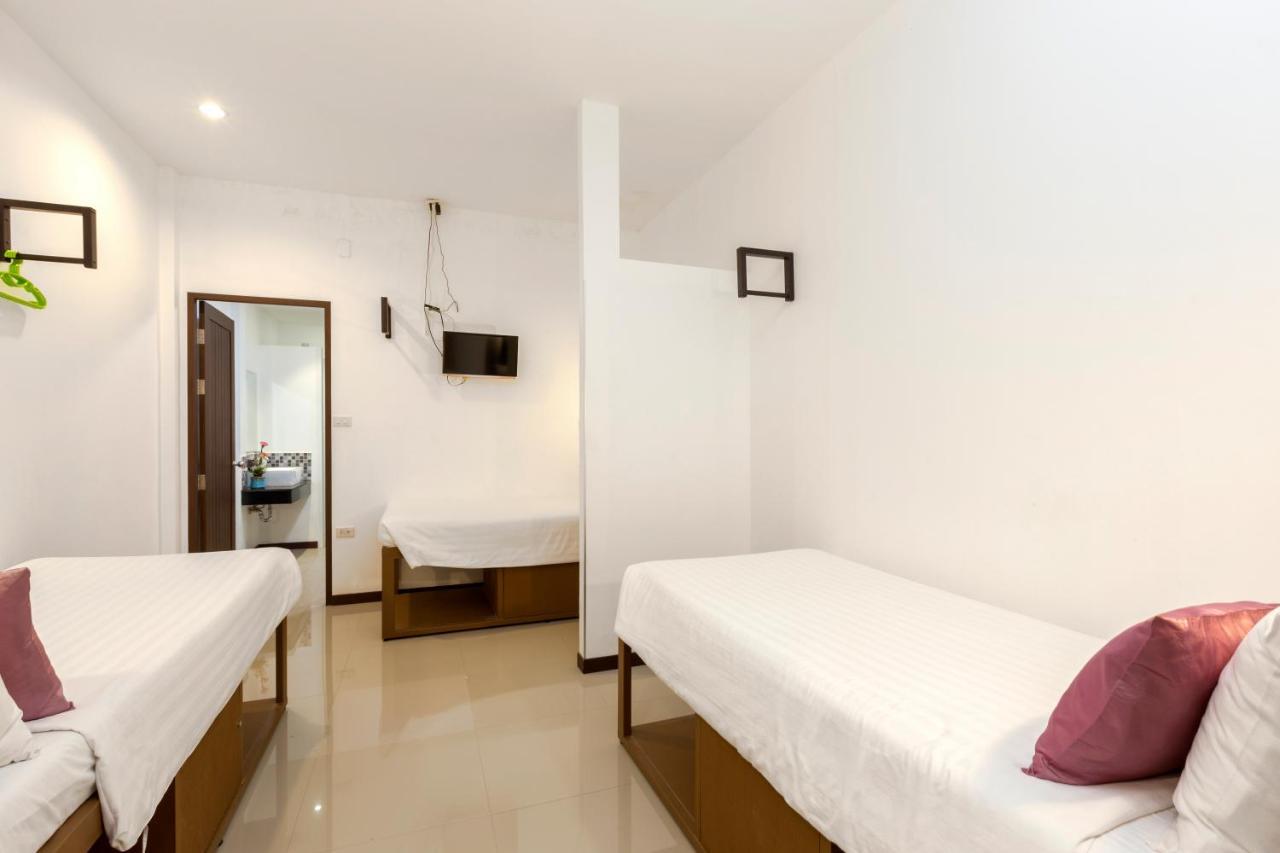The Lantern Hostel, Chalong ,Phuket Екстериор снимка