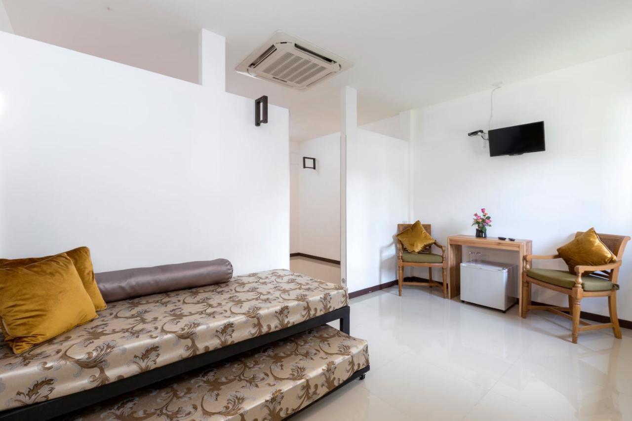The Lantern Hostel, Chalong ,Phuket Екстериор снимка