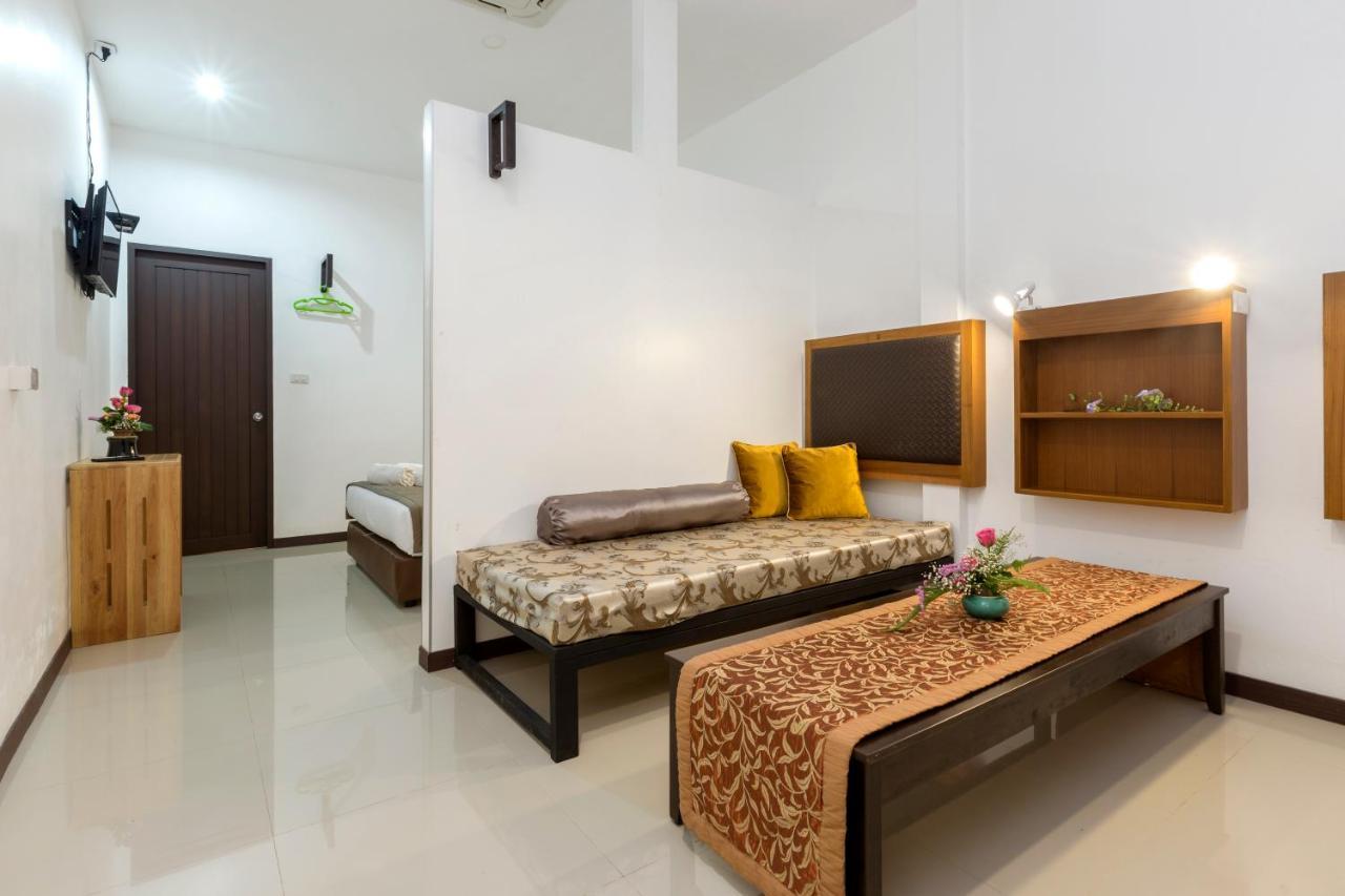 The Lantern Hostel, Chalong ,Phuket Екстериор снимка